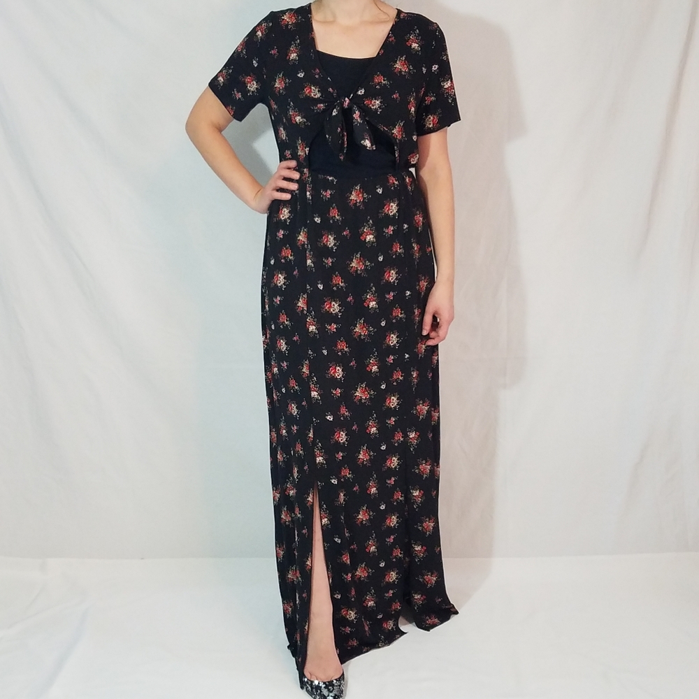 Beautiful floral print maxi dress!!!